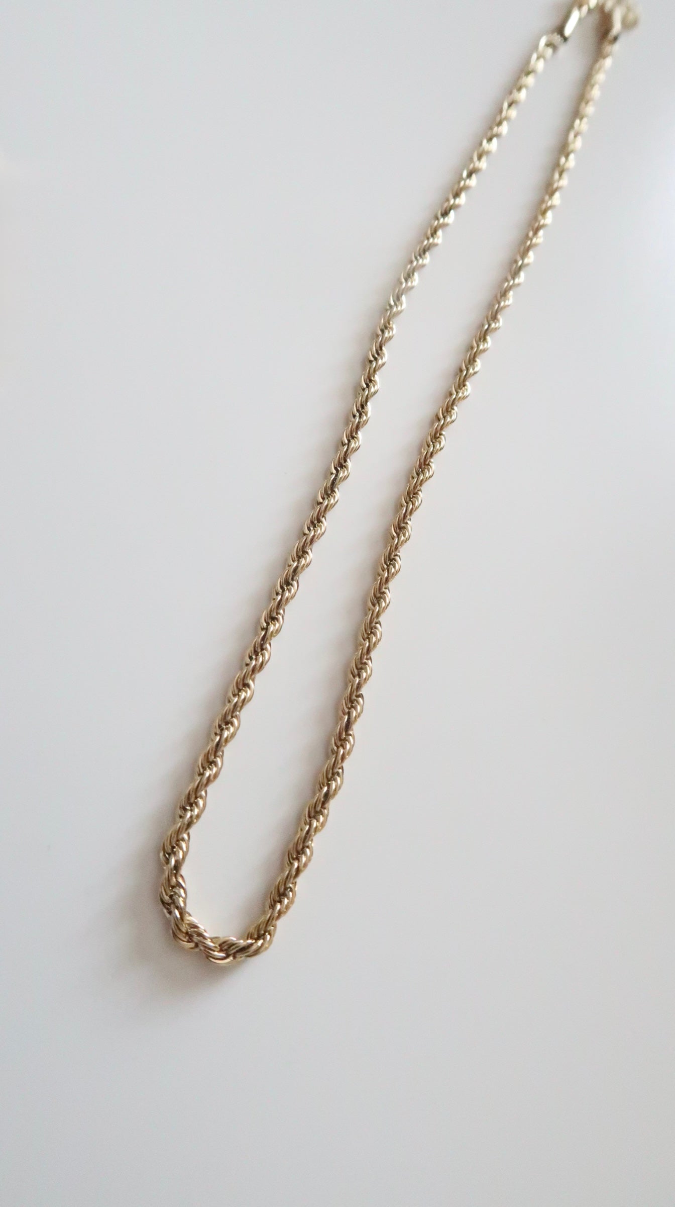Twisted rope necklace