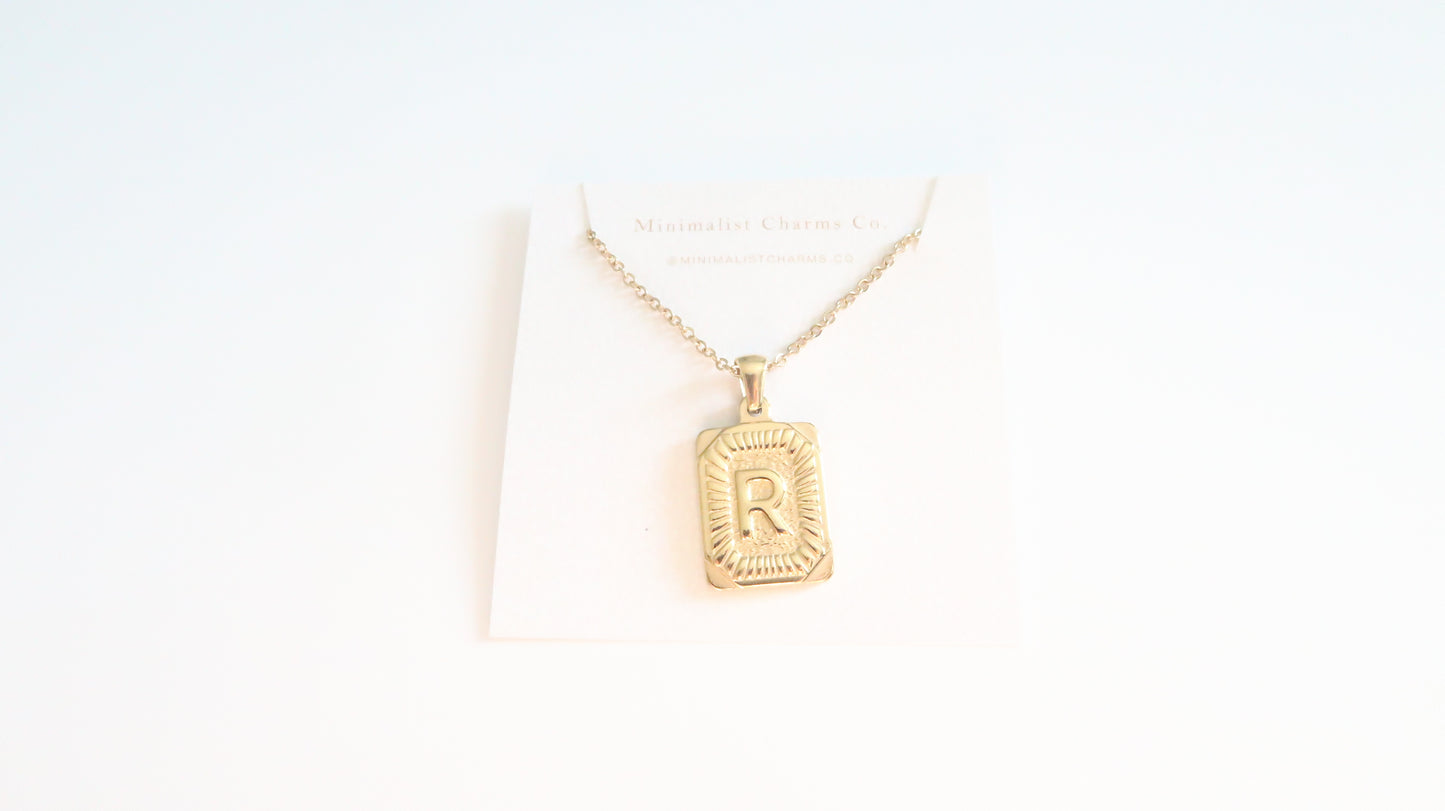 R initial necklace