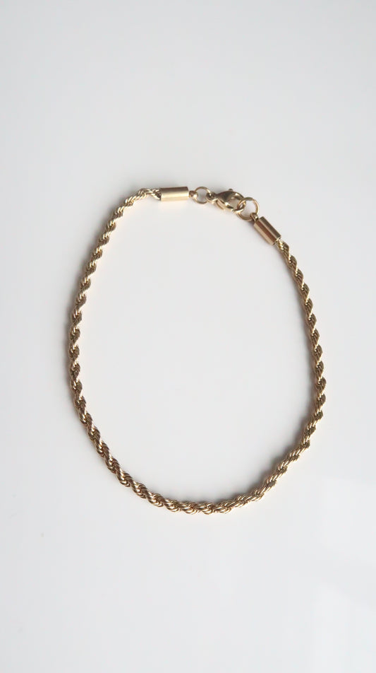 Twisted rope bracelet