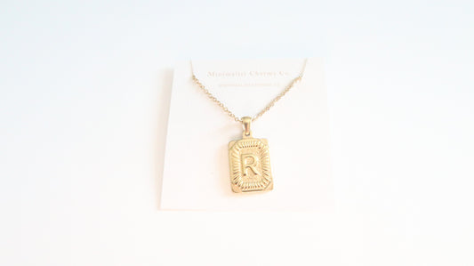 R initial necklace